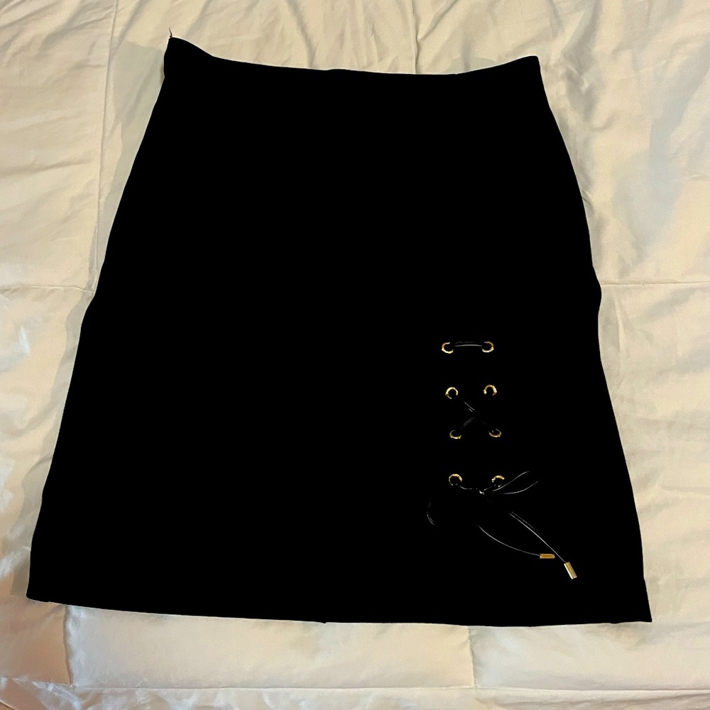 Nine West elastic waistband skirt with lace up detail